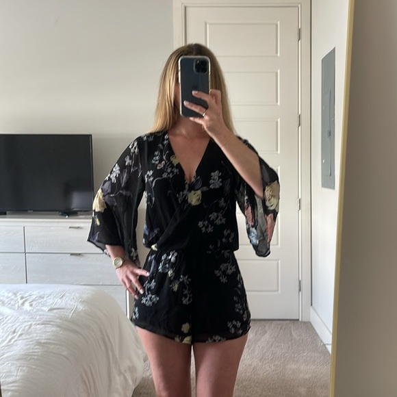 Intrigue Couture Romper - Picture 4 of 6